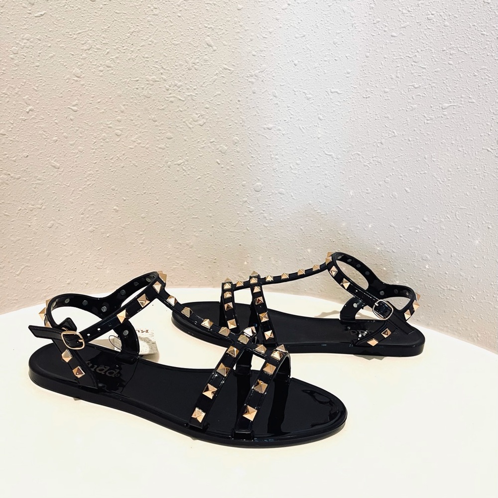 Mudd Papaya Studded Jelly Black Sandals Size 9 NWT